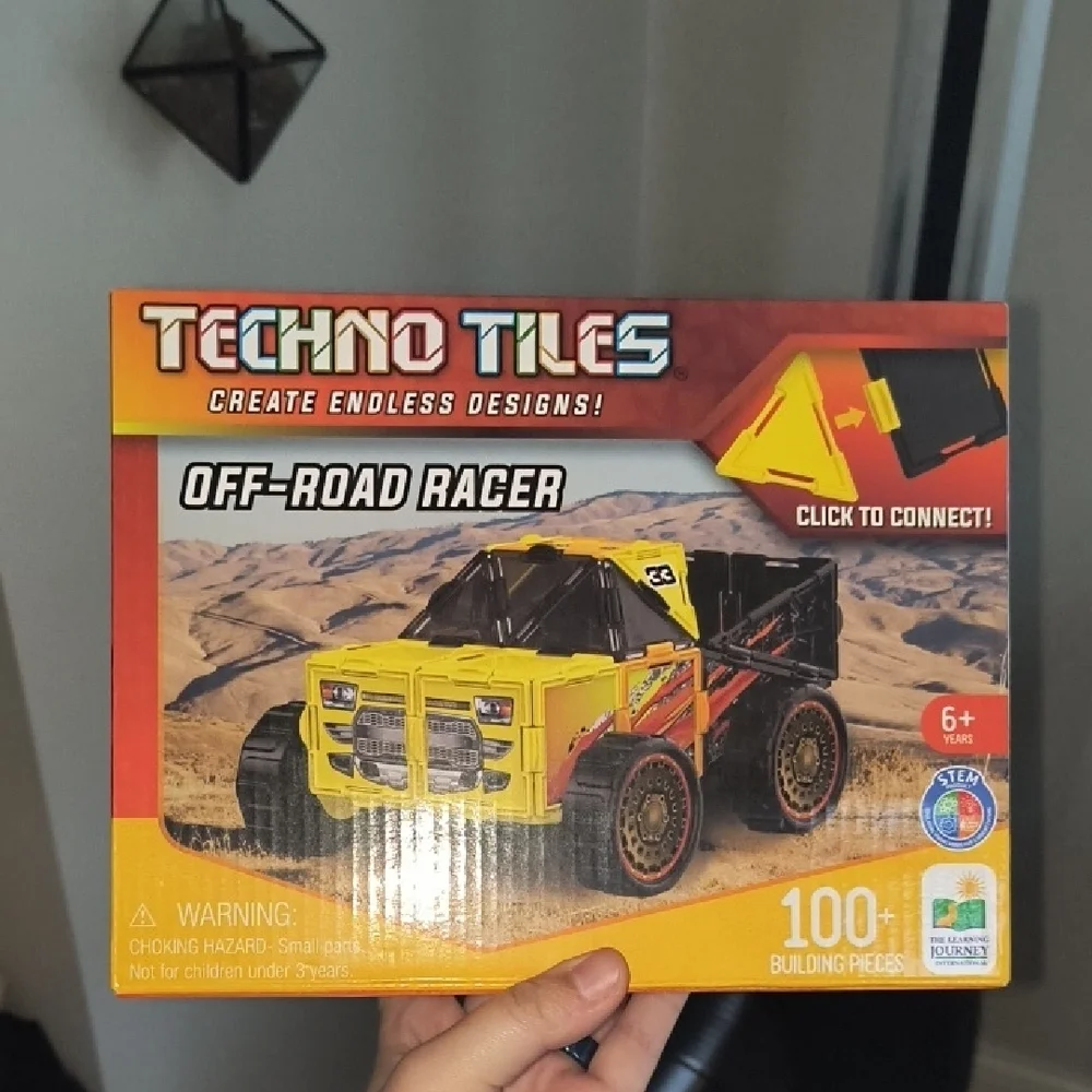 Off-Road Racer - Yellow and Black
